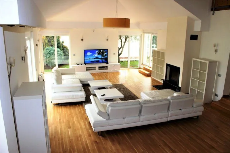 Sale, house, 300m², Donji Kokoti, Podgorica