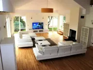 Prodaja, kuća, 300m², Donji Kokoti, Podgorica - image 1