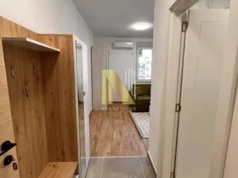 Izdavanje, garsonjera, 30m², Avijatičarsko naselje, Novi Sad Sve Podlokacije - image 7