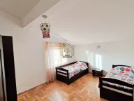 Izdavanje, dvosoban stan, 115m², Tološi, Podgorica - image 4