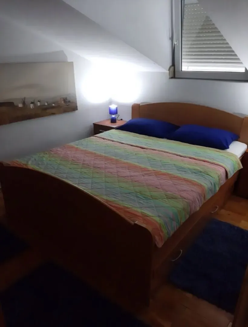 Rent, two bedroom apartment, 53m², Cetinje, Crna Gora