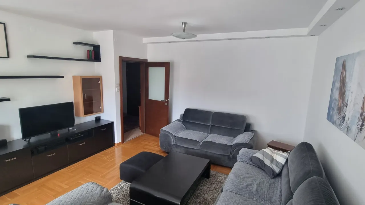 Rent, two bedroom apartment, 74m², Dalmatinska ulica, Podgorica
