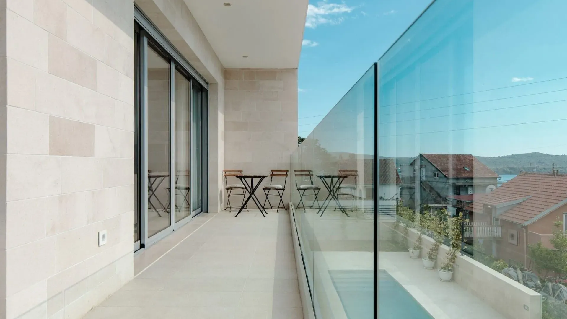 Rent, house, 273m², Marići, Tivat