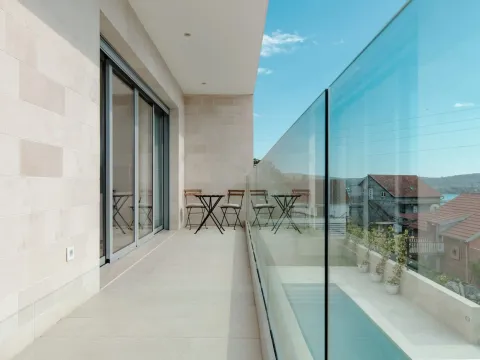 Rent, house, 273m², Marići, Tivat - image 6