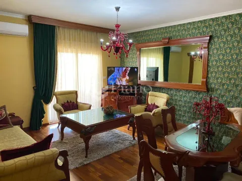 Rent, two bedroom apartment, 69m², City Kvart, Podgorica - image 1