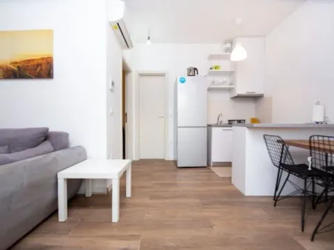 Sale, one bedroom apartment, 29m², Centar, Tivat - image 6