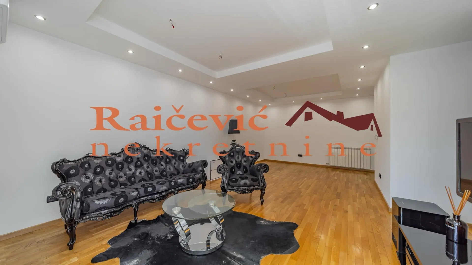 Prodaja, četvorosoban stan, 132m², Voždovac Sve Podlokacije, Beograd