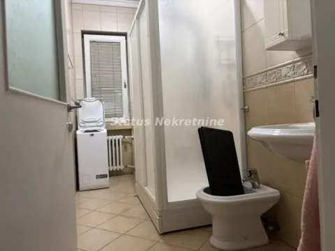 Rent, one bedroom apartment, 58m², Stari grad, Novi Sad - image 8