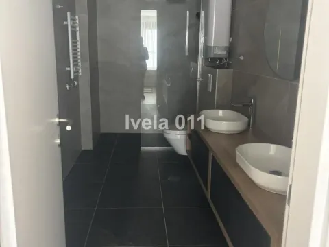 Izdavanje, trosoban stan, 131m², Voždovac Sve Podlokacije, Beograd - image 9