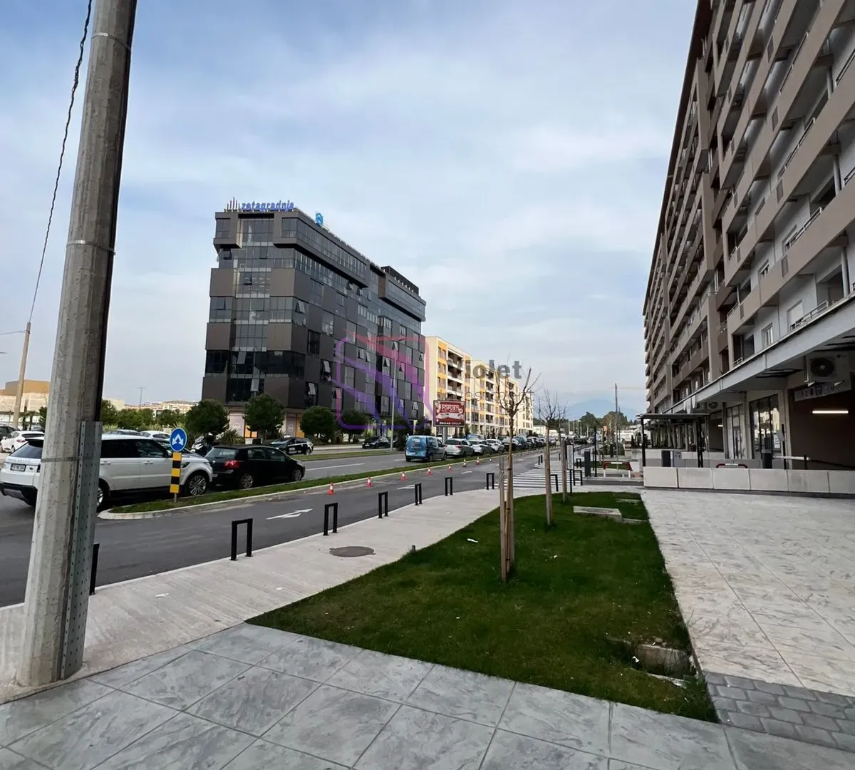 Rent, office space, 104m², Central Point, Podgorica