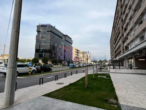 Rent, office space, 104m², Central Point, Podgorica - image 5