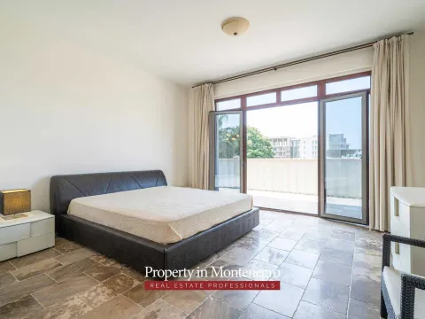 Prodaja, kuća, 971m², Petrovac, Budva - image 41