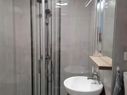 Izdavanje, jednosoban stan, 37m², Novo naselje, Novi Sad - image 6