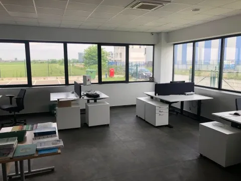 Sale, office space, 2000m², Zemun Sve Podlokacije, Beograd - image 3