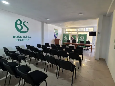 Sale, office space, 209m², Centar, Plav - image 10