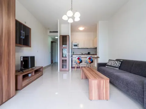 Prodaja, garsonjera, 33m², Risan, Kotor - image 7