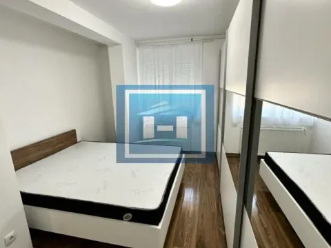Rent, four bedroom apartment, 102m², Centar, Jagodina - image 12