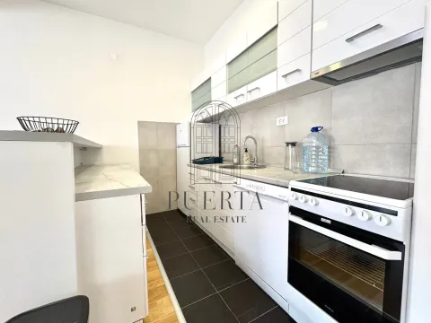 Rent, two bedroom apartment, 82m², Ljubović, Podgorica - image 6