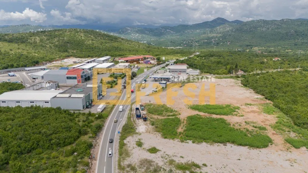 Prodaja, plac, 5000m², Ostalo, Podgorica