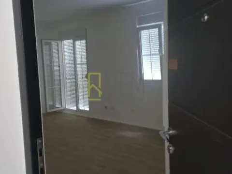 Prodaja, garsonjera, 25m², Cetinje, Crna Gora - image 4