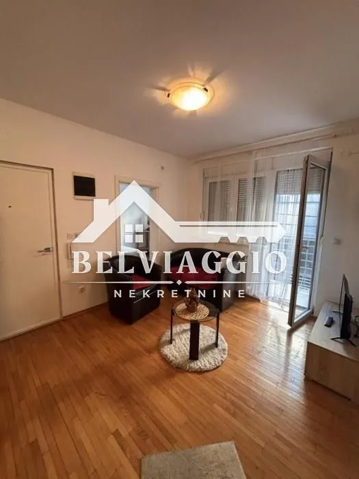 Rent, two bedroom apartment, 45m², Grad, Kotor