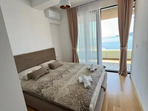 Rent, one bedroom apartment, 60m², Rafailovići, Budva - image 5