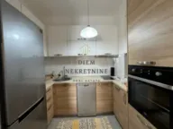 Izdavanje, jednosoban stan, 45m², City Kvart, Podgorica - image 9