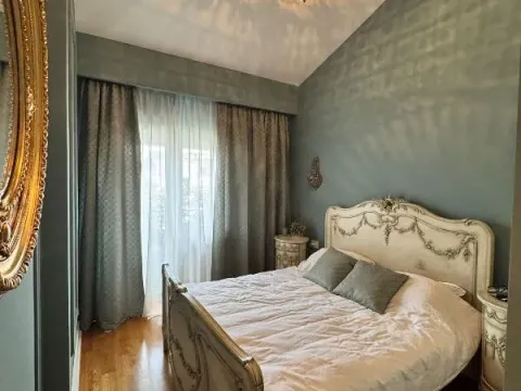 Sale, four bedroom apartment, 105m², Kalenić Pijaca, Vračar Sve Podlokacije - image 7