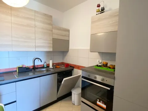 Rent, one bedroom apartment, 50m², City Kvart, Podgorica - image 6
