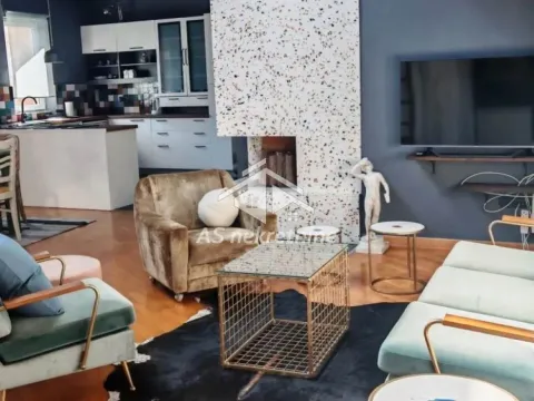 Rent, house, 270m², Jajinci, Voždovac Sve Podlokacije - image 6