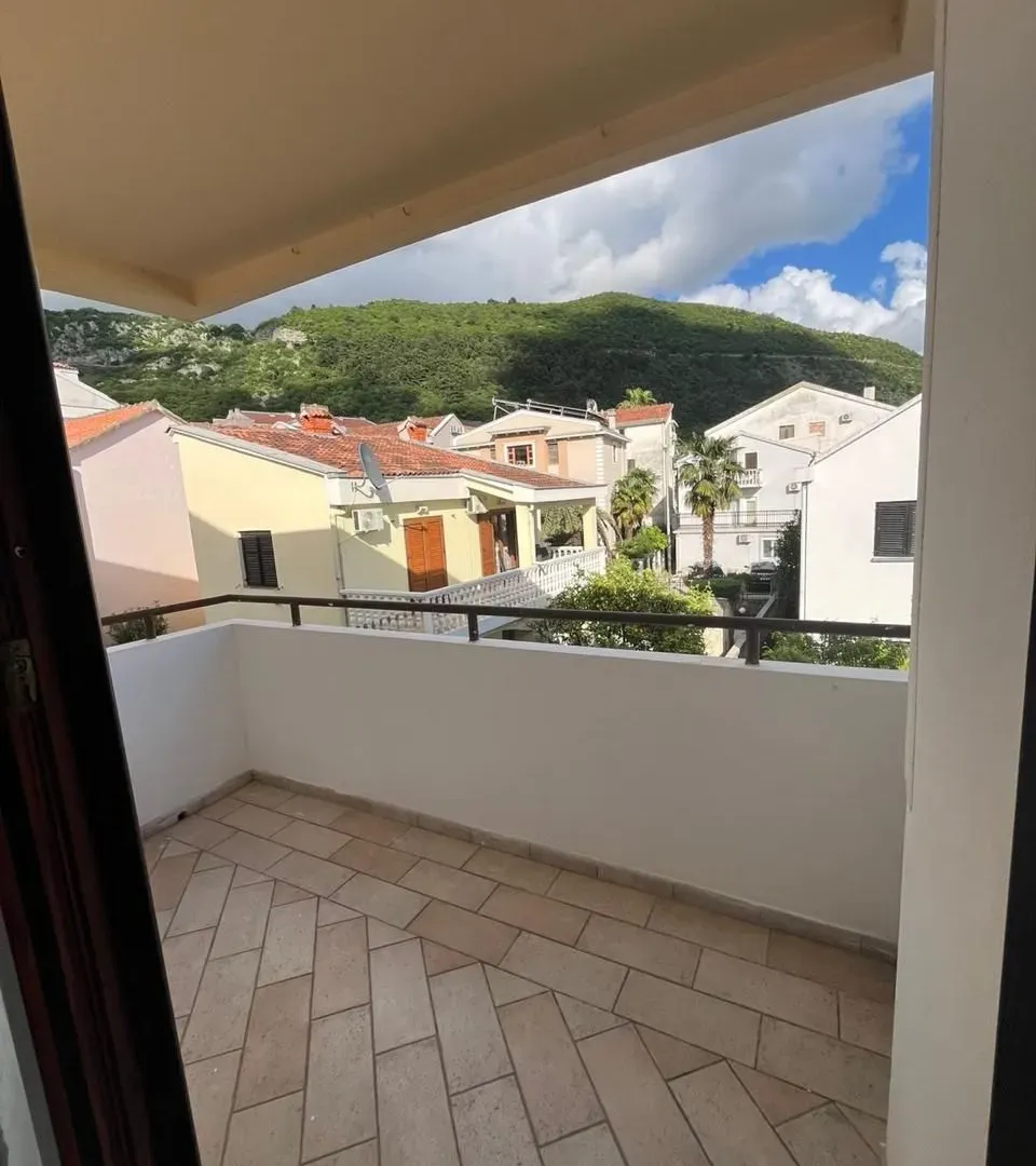 Sale, two bedroom apartment, 67m², Centar, Budva