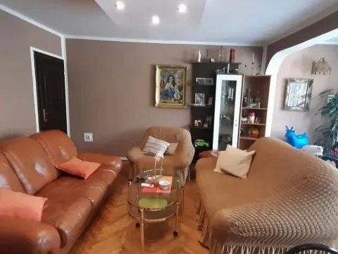 Prodaja, kuća, 300m², Podgorica, Crna Gora - image 6