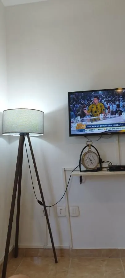 Izdavanje, jednosoban stan, 36m², Budva, Crna Gora