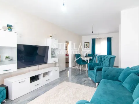 Izdavanje, kuća, 140m², Donji Kokoti, Podgorica - image 2