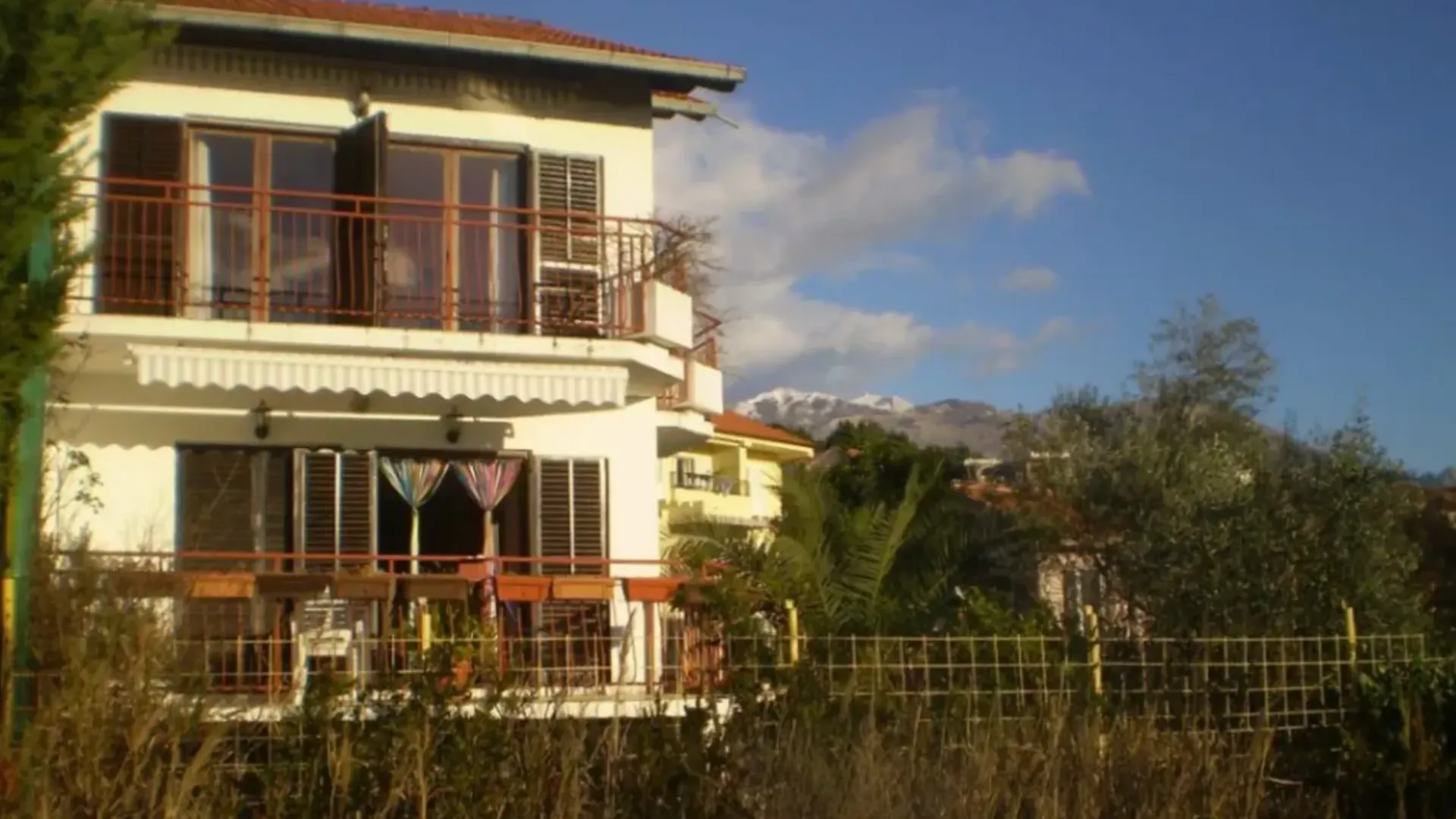 Prodaja, kuća, 100m², Kalimanj, Tivat
