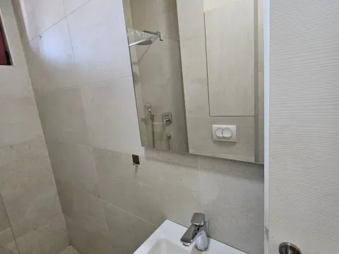 Izdavanje, stan, 30m², Centar, Podgorica - image 5