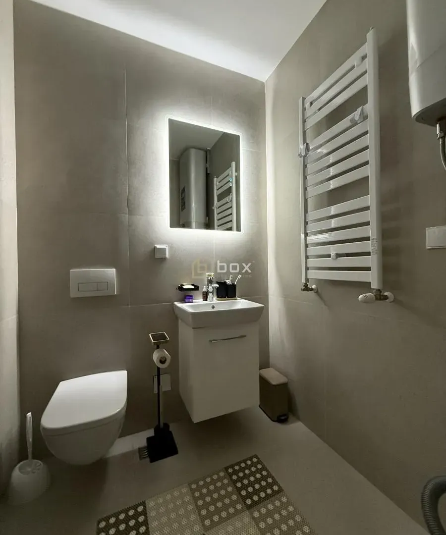 Prodaja, garsonjera, 33m², Medijana, Niš