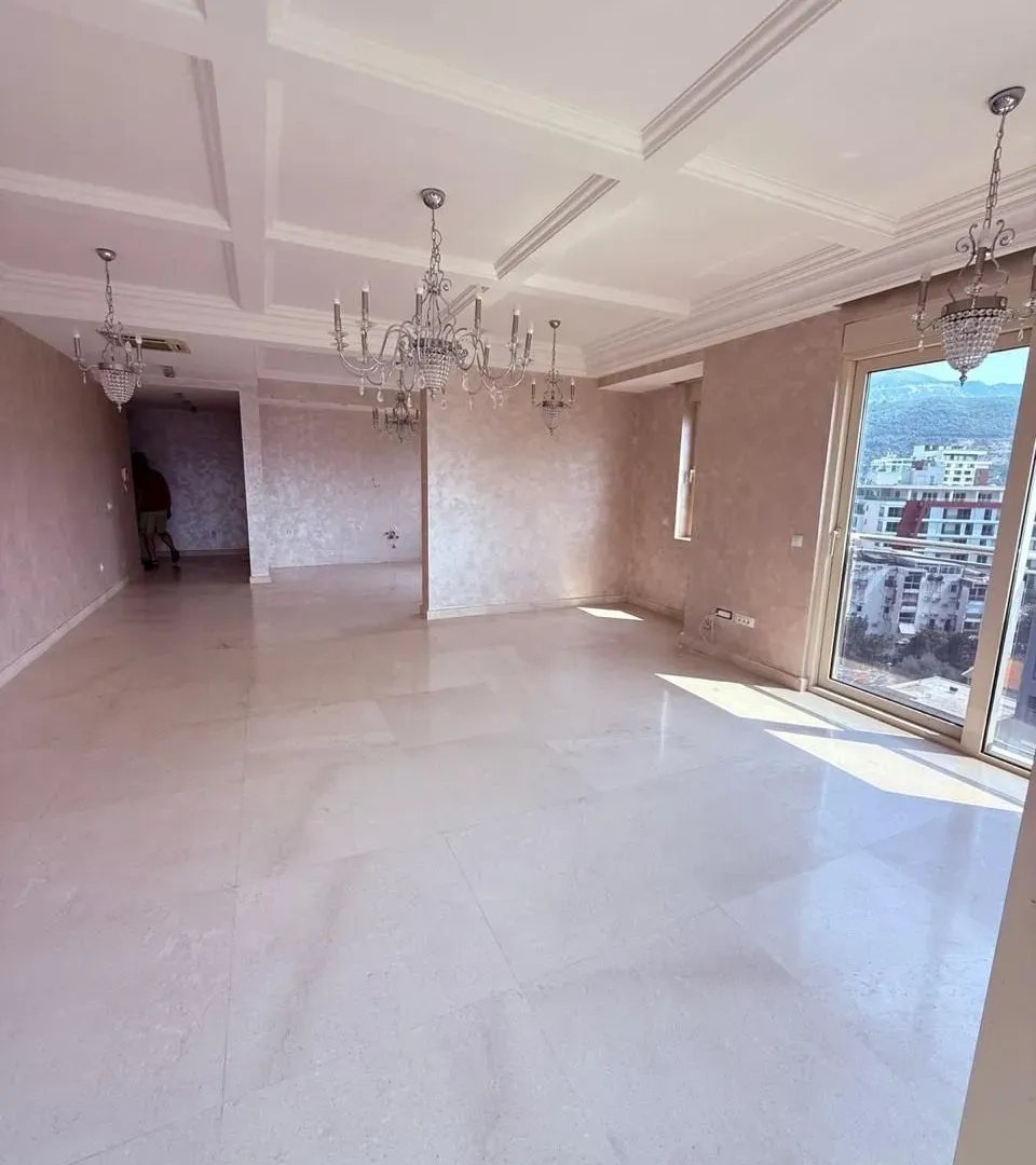 Sale, three bedroom apartment, 326m², Budva, Crna Gora