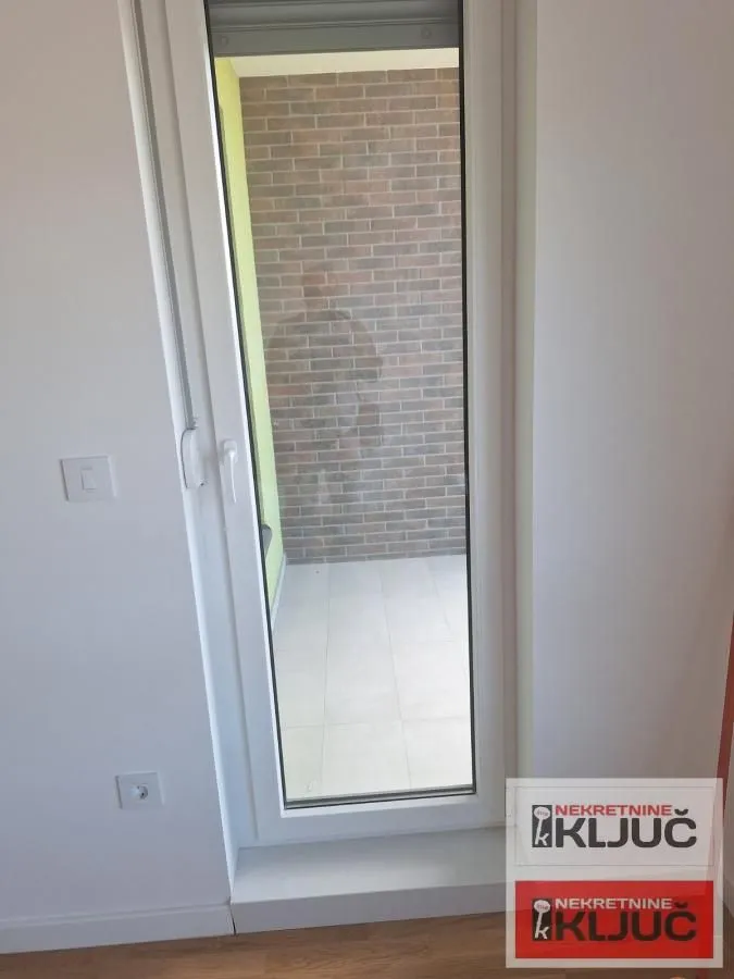 Prodaja, dvosoban stan, 43m², Novo naselje, Novi Sad