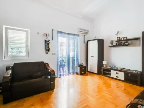 Prodaja, dvosoban stan, 82m², Budva, Crna Gora - image 7