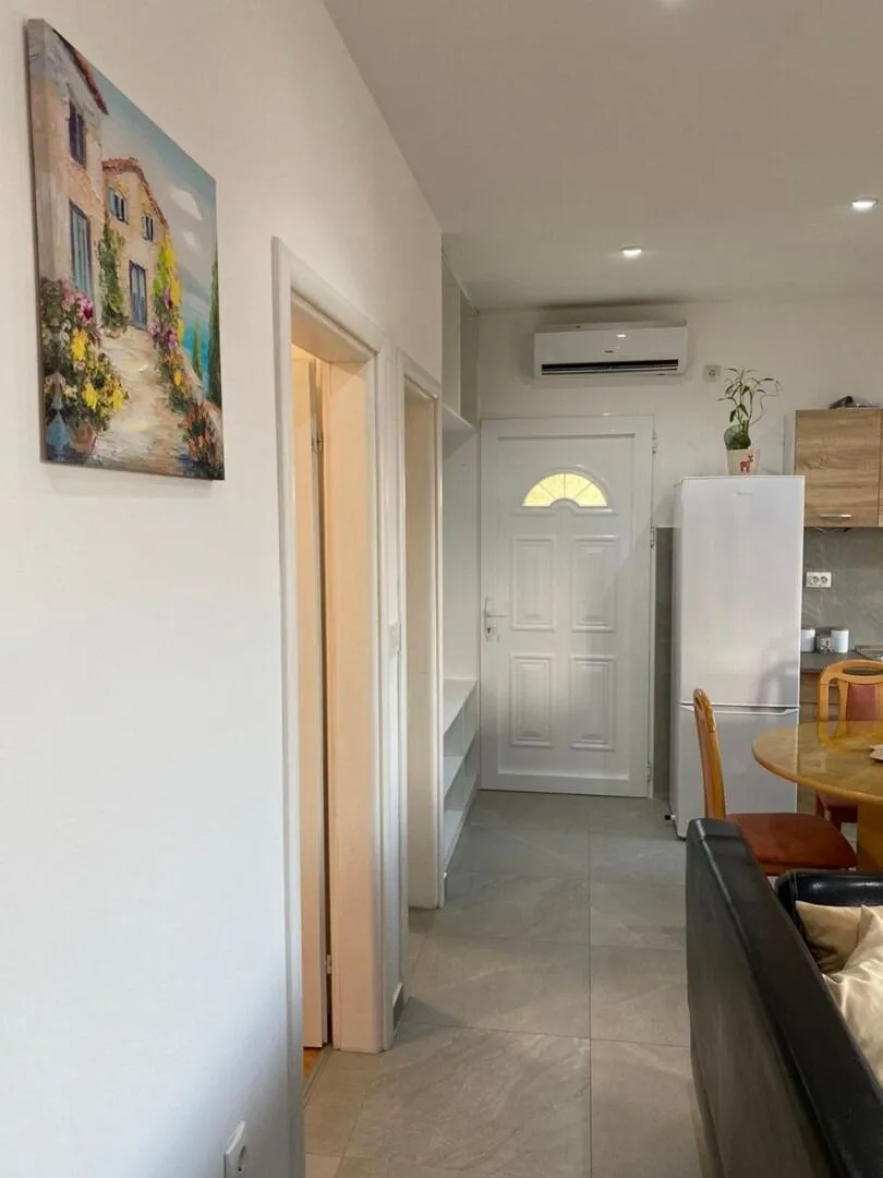 Rent, three bedroom apartment, 90m², Gradiošnica, Tivat