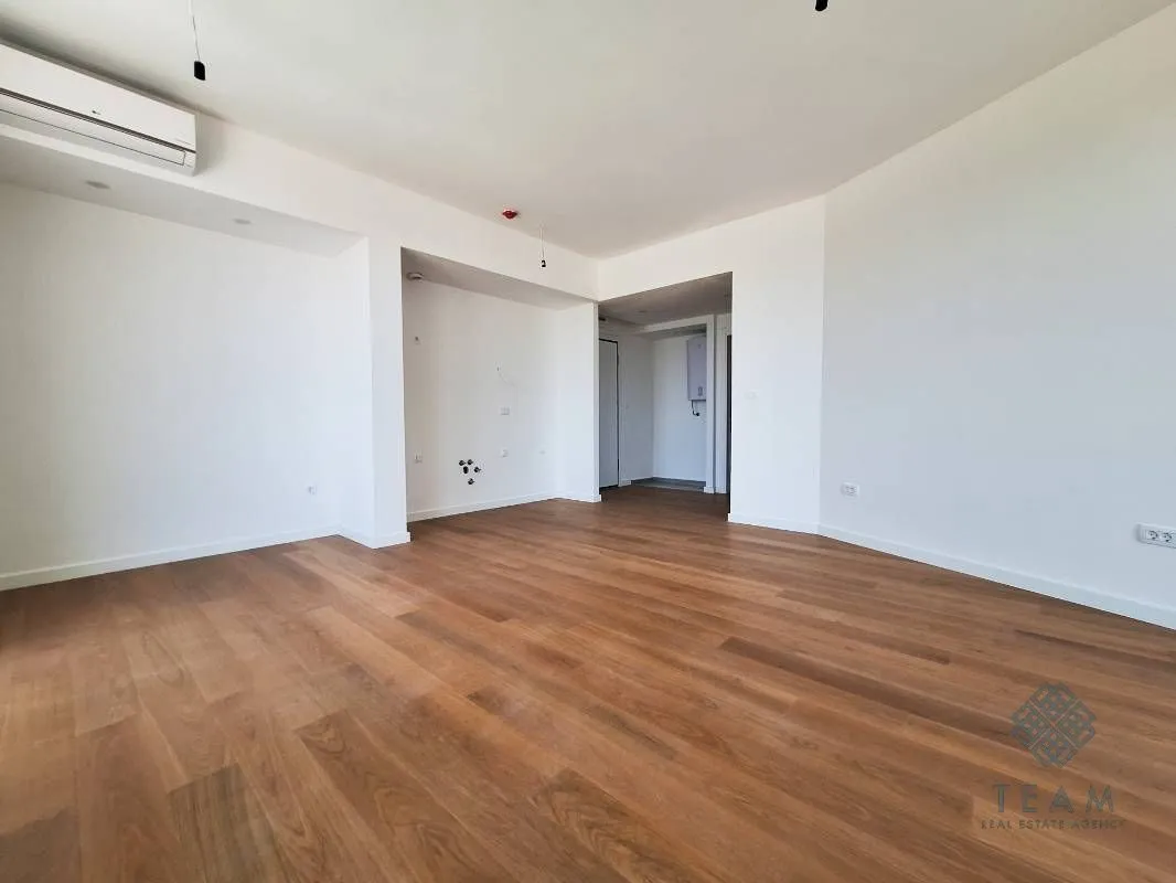 Prodaja, jednosoban stan, 68m², Bečići, Budva