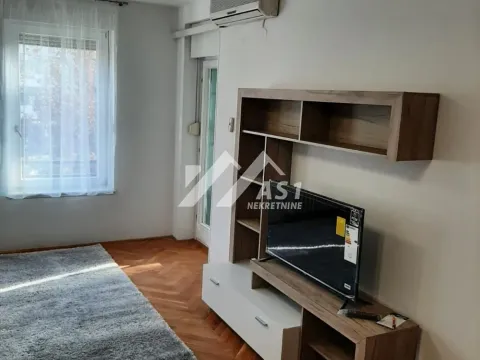 Izdavanje, dvosoban stan, 54m², Bulevar Oslobodjenja, Novi Sad Sve Podlokacije - image 3