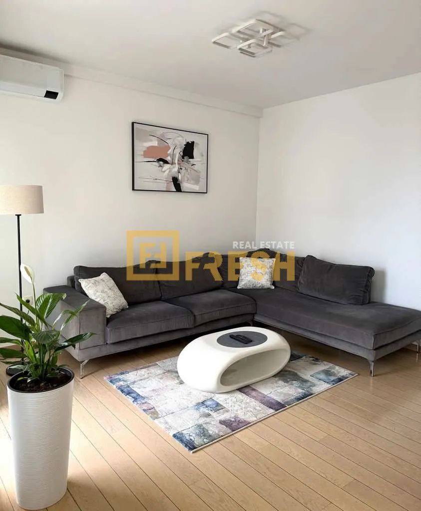 Prodaja, trosoban stan, 72m², City Kvart, Podgorica