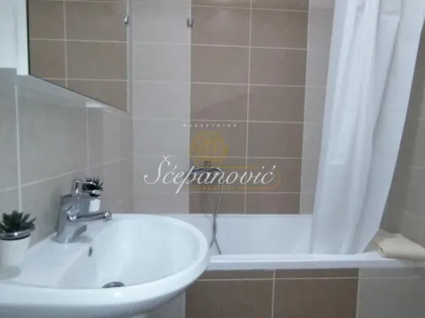 Prodaja, dvosoban stan, 51m², Centar, Novi Sad - image 2