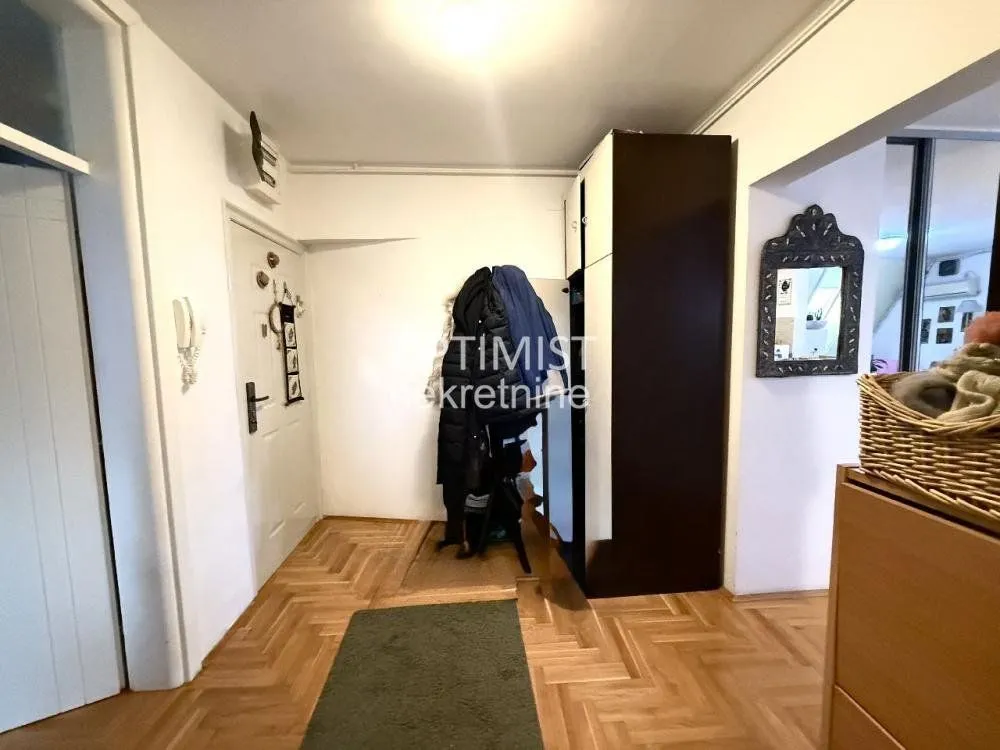 Sale, four bedroom apartment, 98m², Voždovac Sve Podlokacije, Beograd
