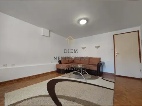 Rent, two bedroom apartment, 80m², Mrčevac, Tivat - image 13