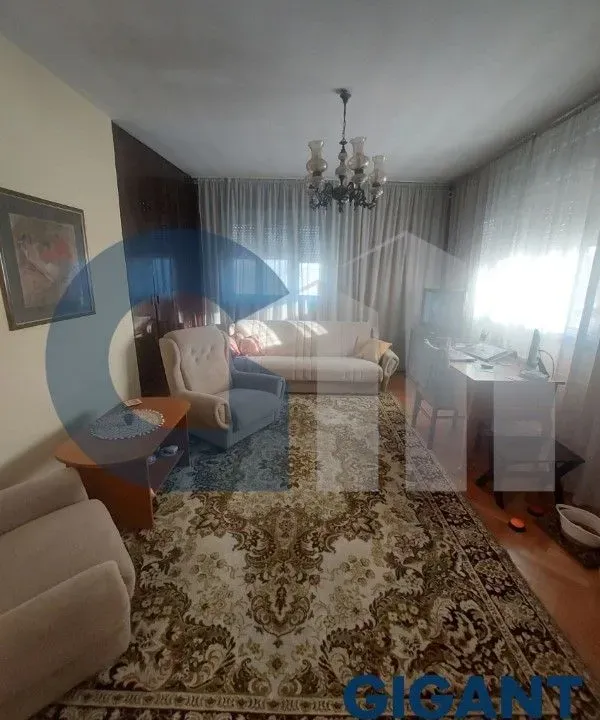 Prodaja, dvosoban stan, 72m², Kanarevo Brdo, Beograd