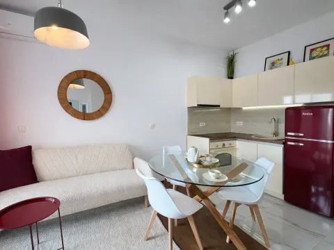 Prodaja, jednosoban stan, 33m², Petrovac, Budva - image 5