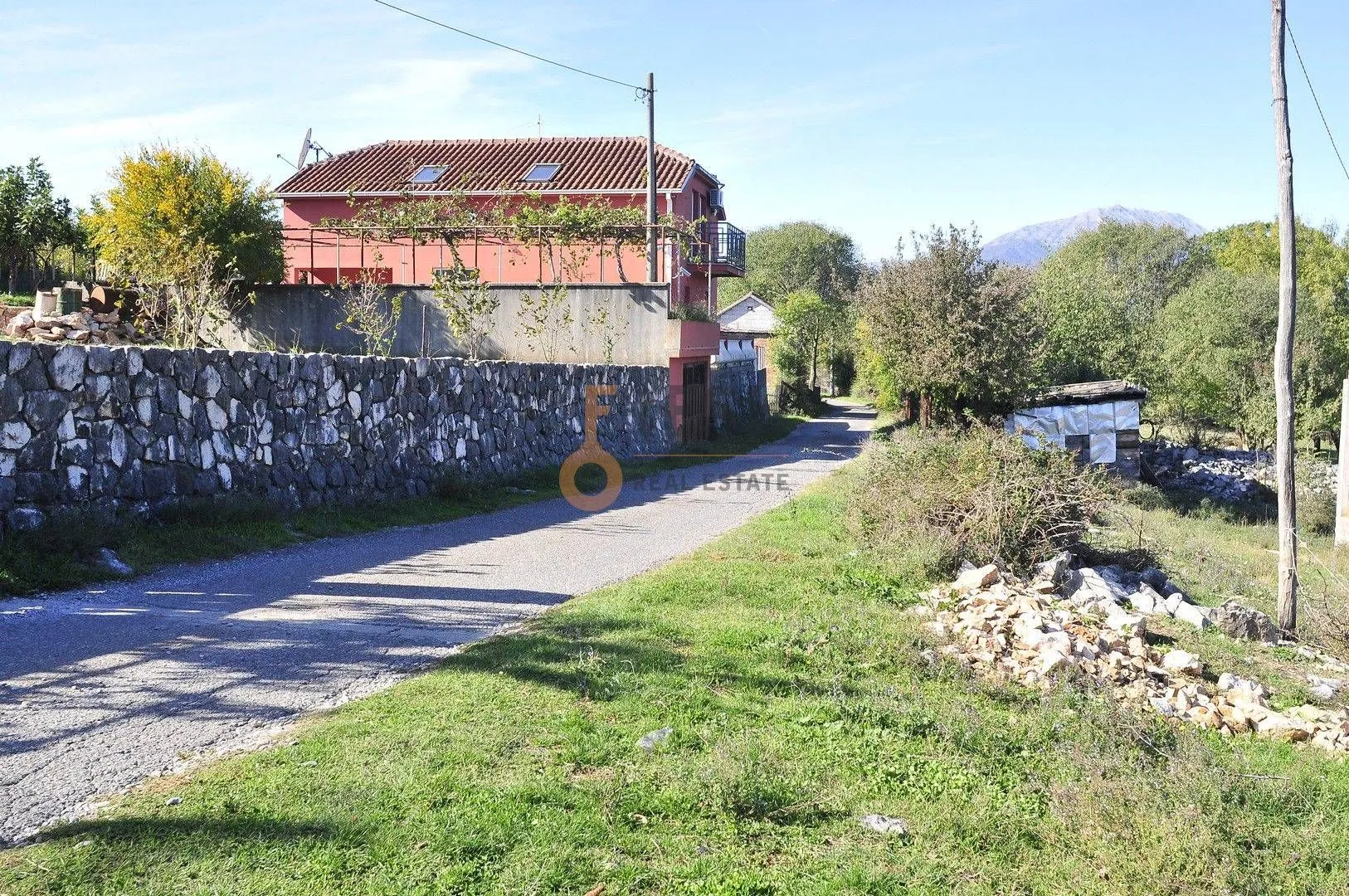 Prodaja, plac, 3327m², Danilovgrad, Crna Gora